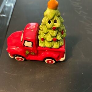 Salt and Pepper Shaker Red Truck with Green Christmas Tree